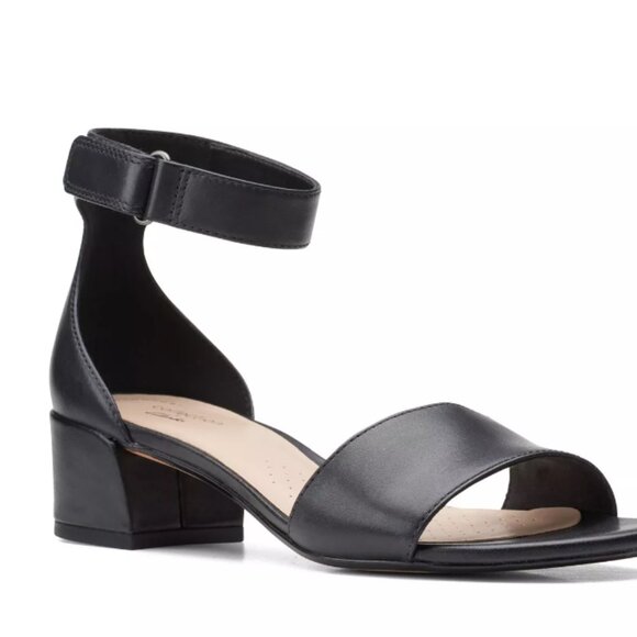 Clarks Caroleigh Anya Sandals 9.5 - Picture 1 of 3